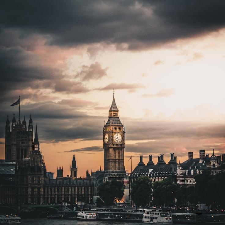 Giulia Rossi - Expat family life guide in Italy