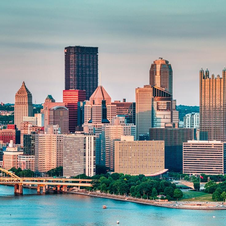 Parents evaluating schools in Italy